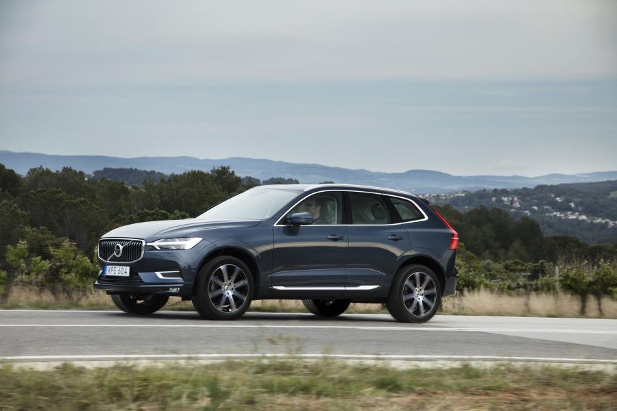  Volvo XC60 T6 Inscription 2017 года  (WW) (фото 14 из 72)